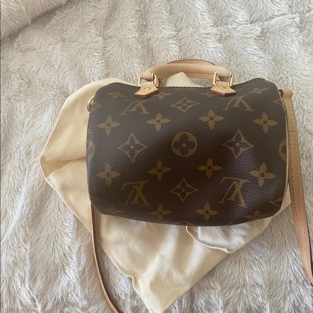 HTF Like New Louis Vuitton Nano Speedy